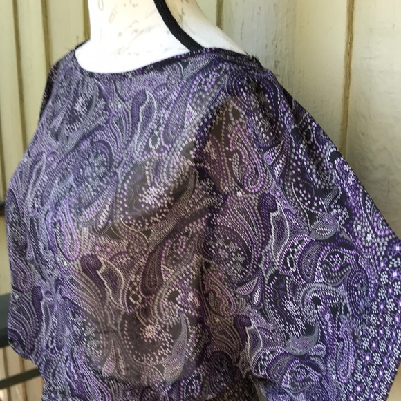 Miley Cyrus & Max Azria Paisley Blouse - Picture 2 of 5